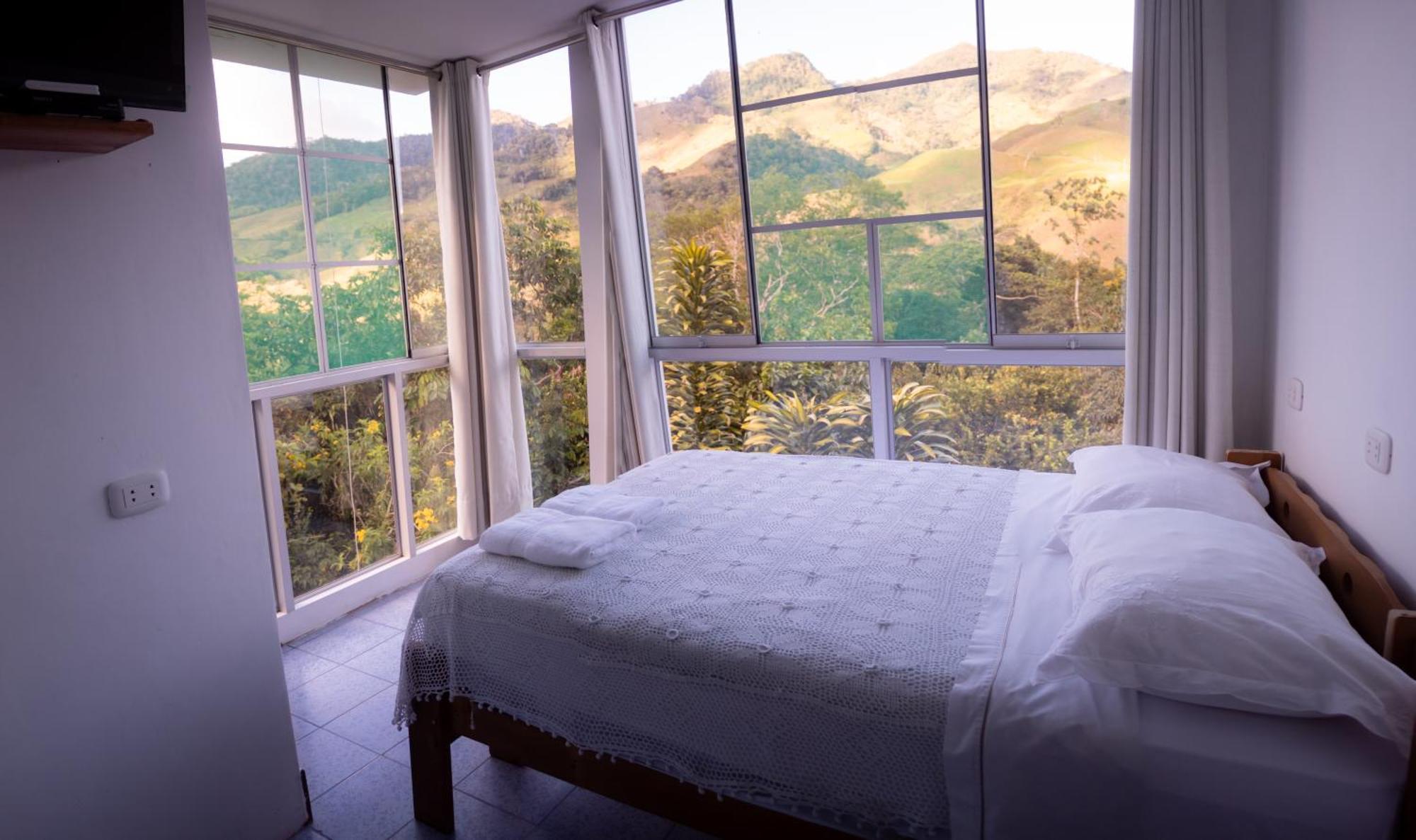 Albergue Turistico Gstir Pozuzo Zimmer foto